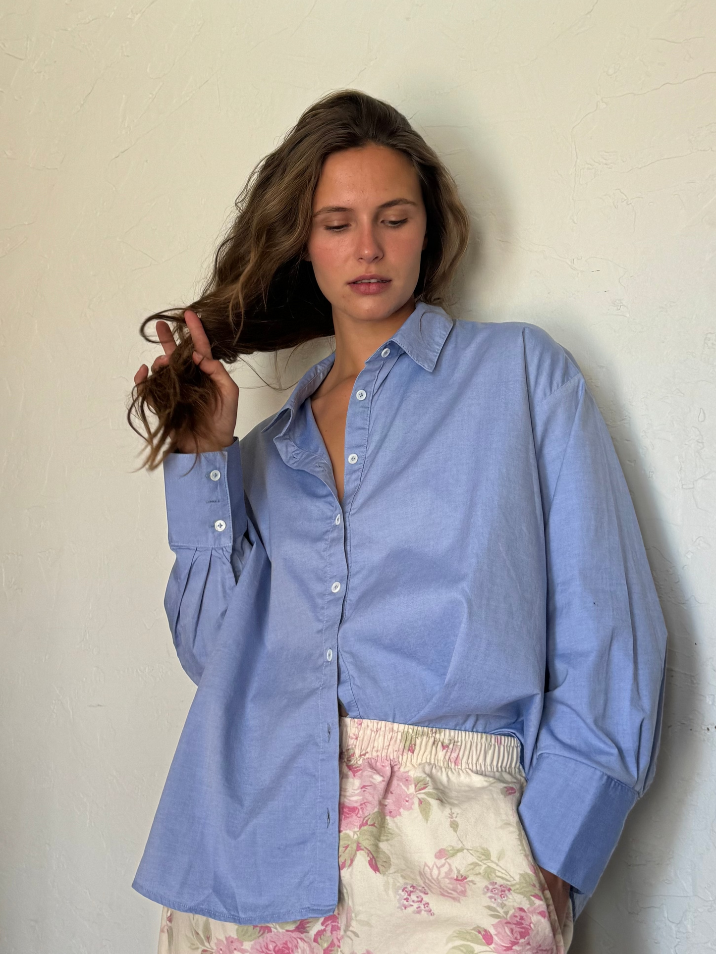 OXFORD BLUE ARTIST SHIRT