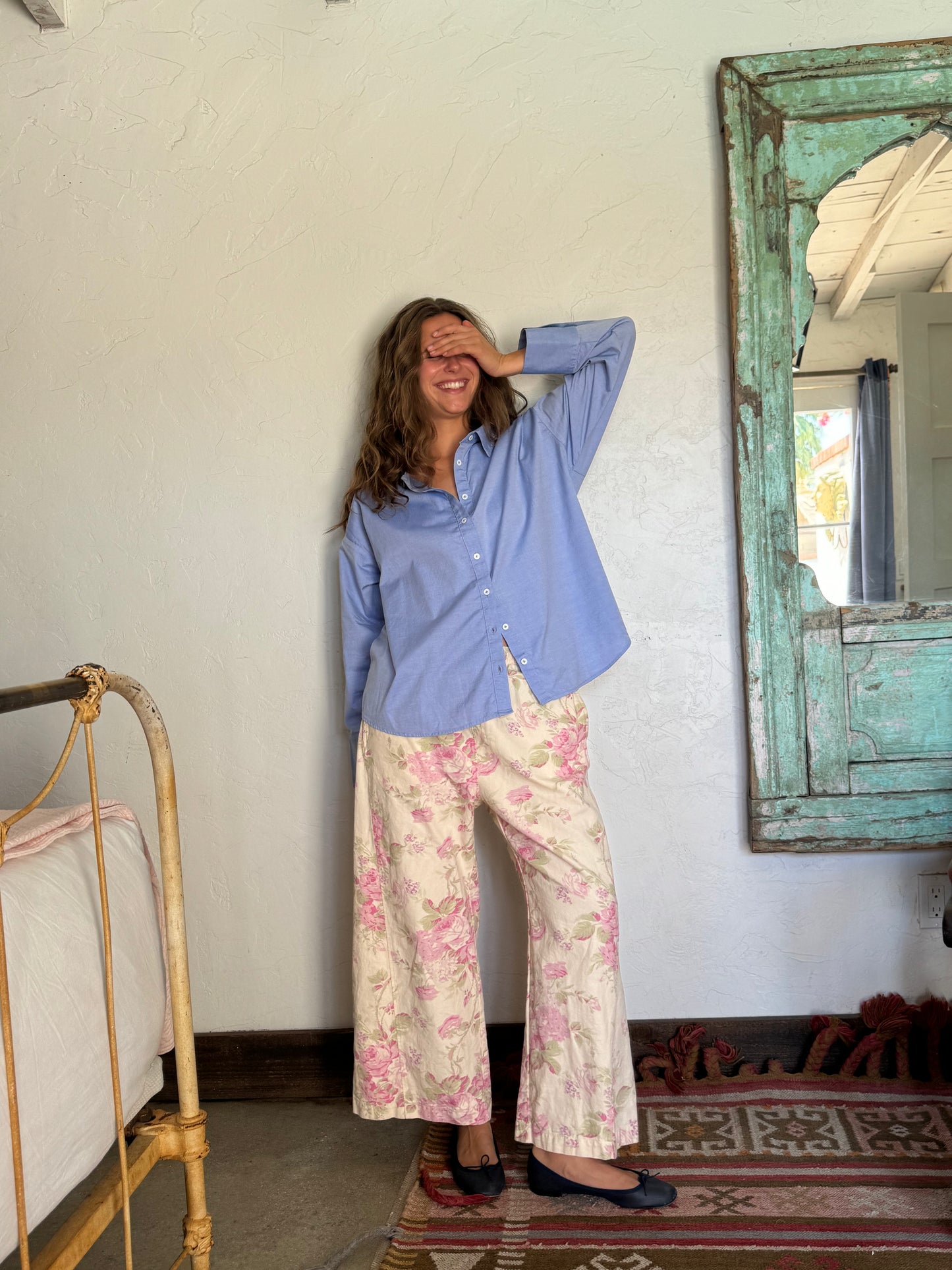 OXFORD BLUE ARTIST SHIRT