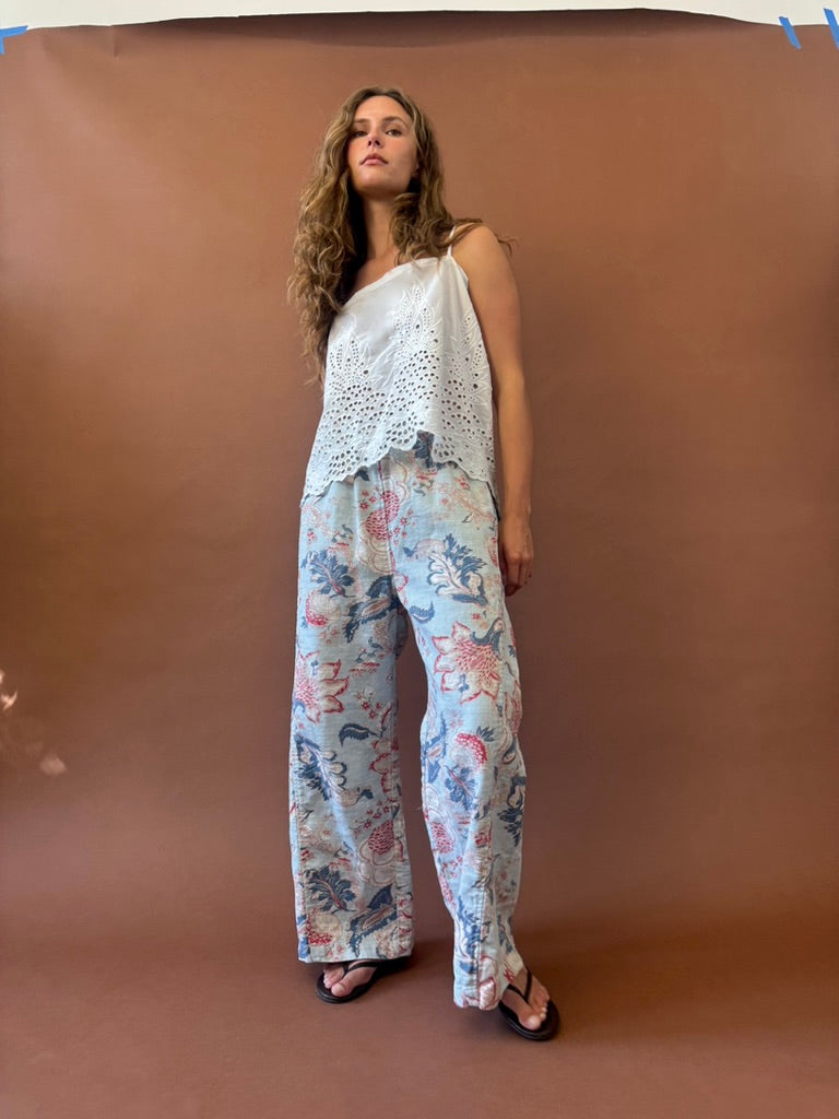 SWING TOP IN WHITE