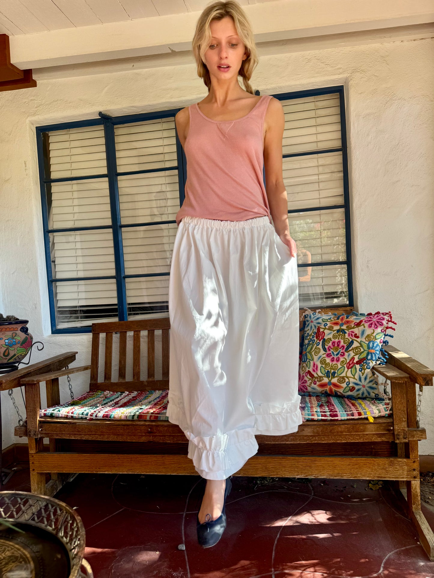 RUFFLE SKIRT