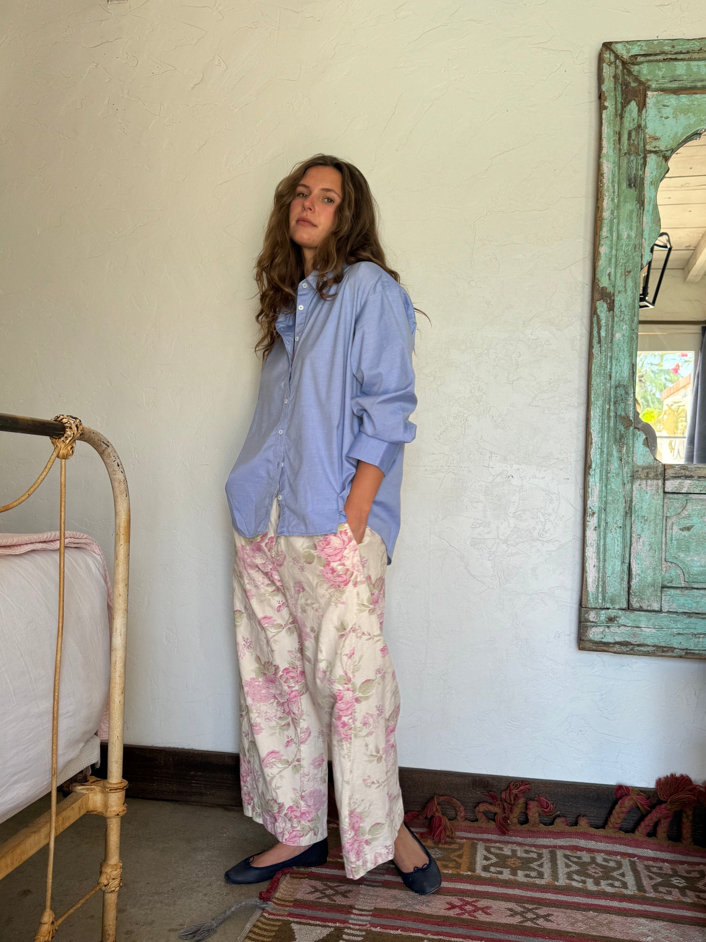 OXFORD BLUE ARTIST SHIRT