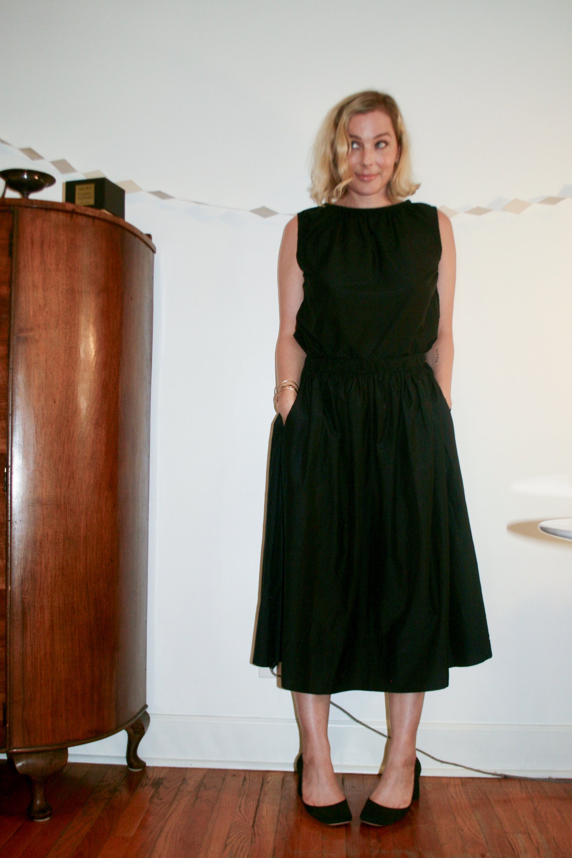 Black cotton silk shell