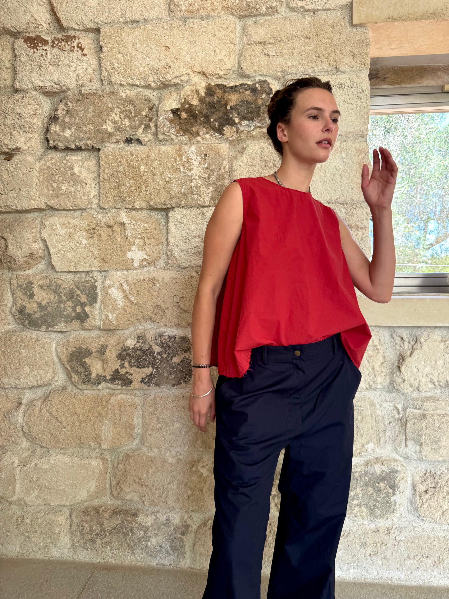 a-line sleeveless raw edge blouse cherry red