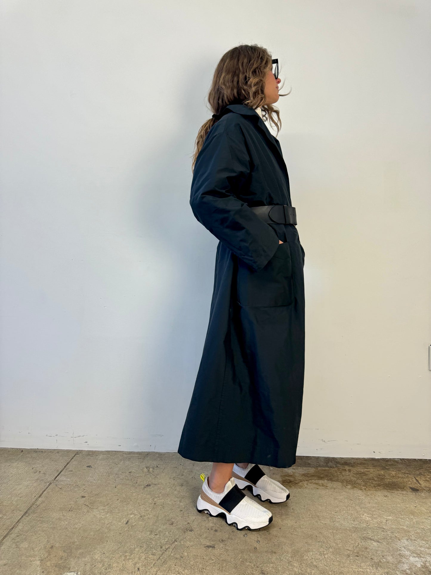 COAT BLACK TAFFETA