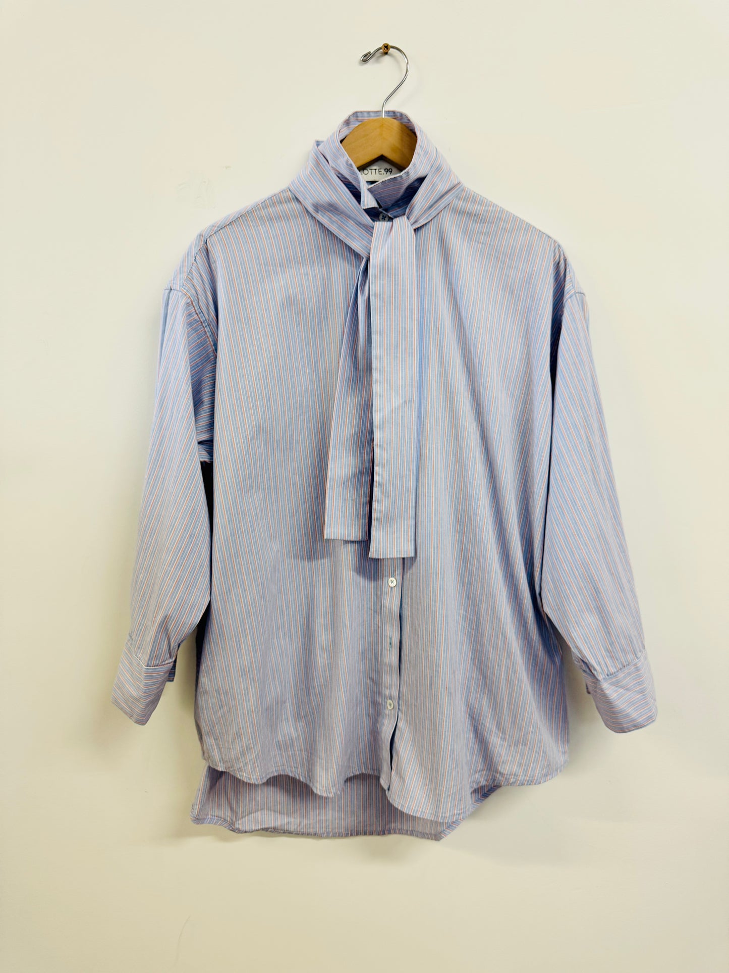 ARTIST SHIRT WITH TIE in Blue Stripe
