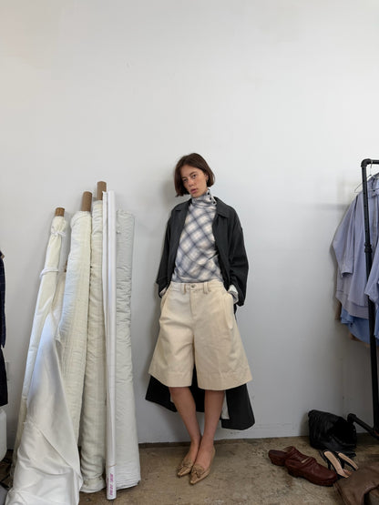 Side button long sleeve top Gray Blue Grid