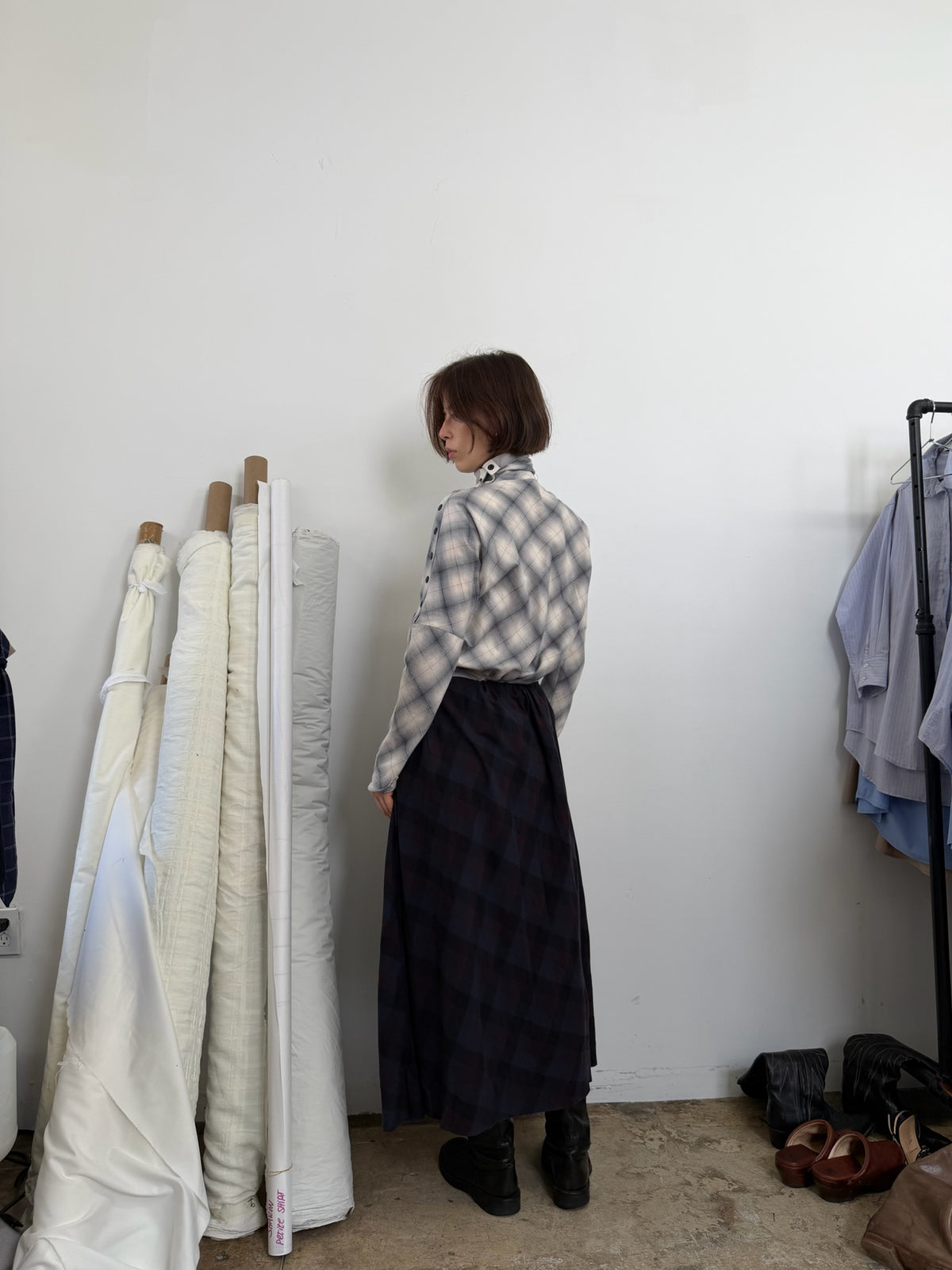 Side button long sleeve top Gray Blue Grid