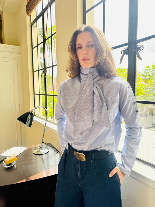 Side button long sleeve top with tie Blue