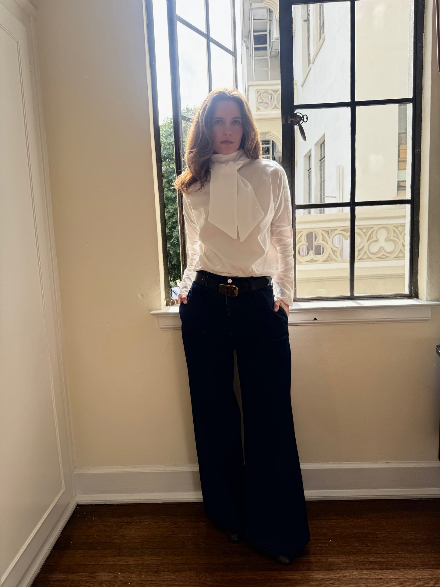 Side button long sleeve top with tie White