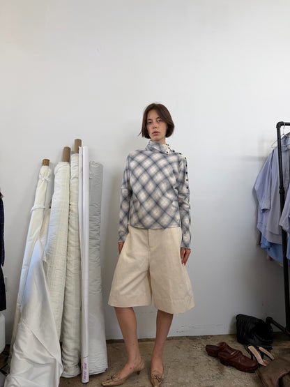 Side button long sleeve top Gray Blue Grid