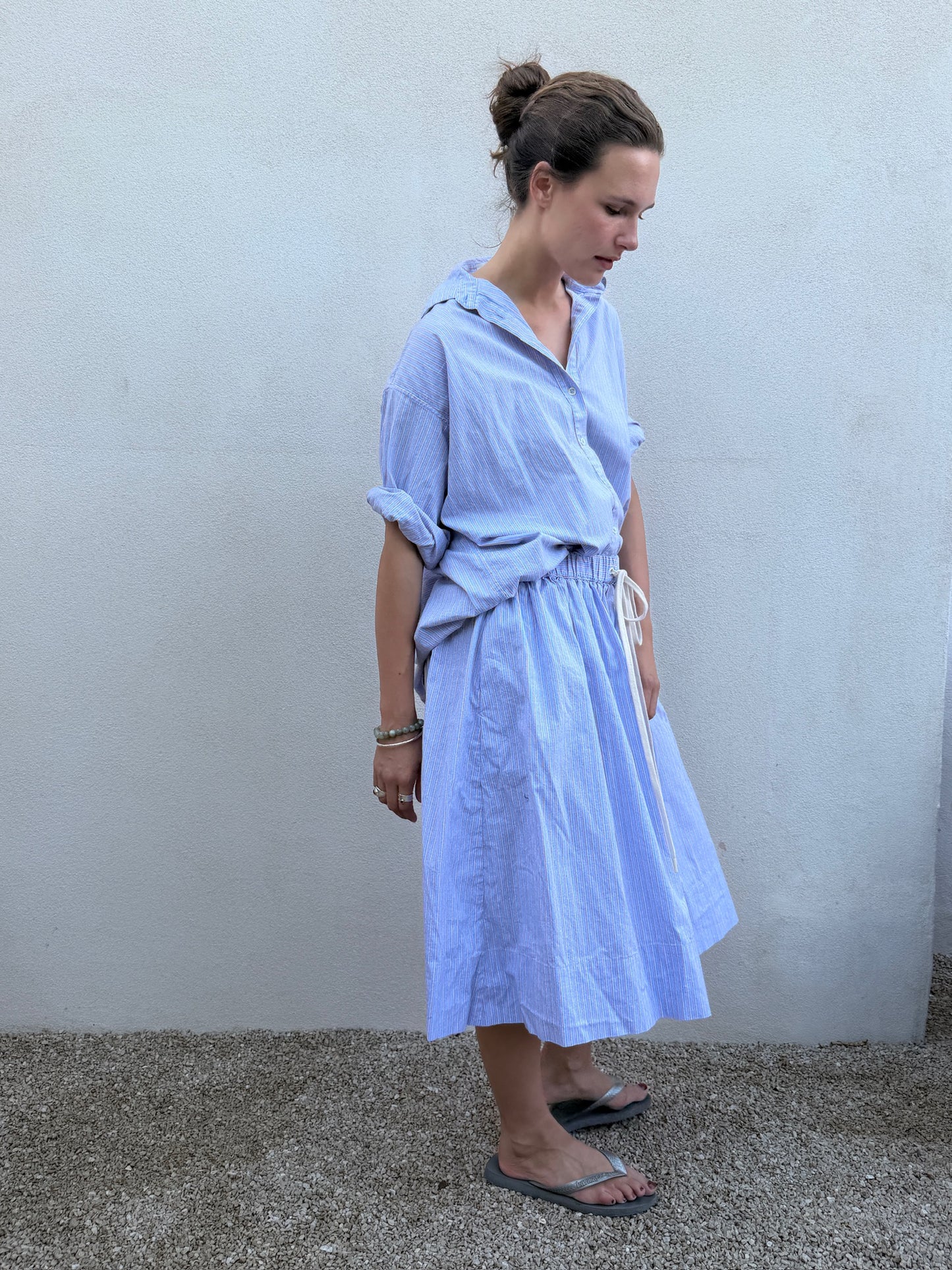 ARTIST SHIRT WITH TIE in Blue Stripe