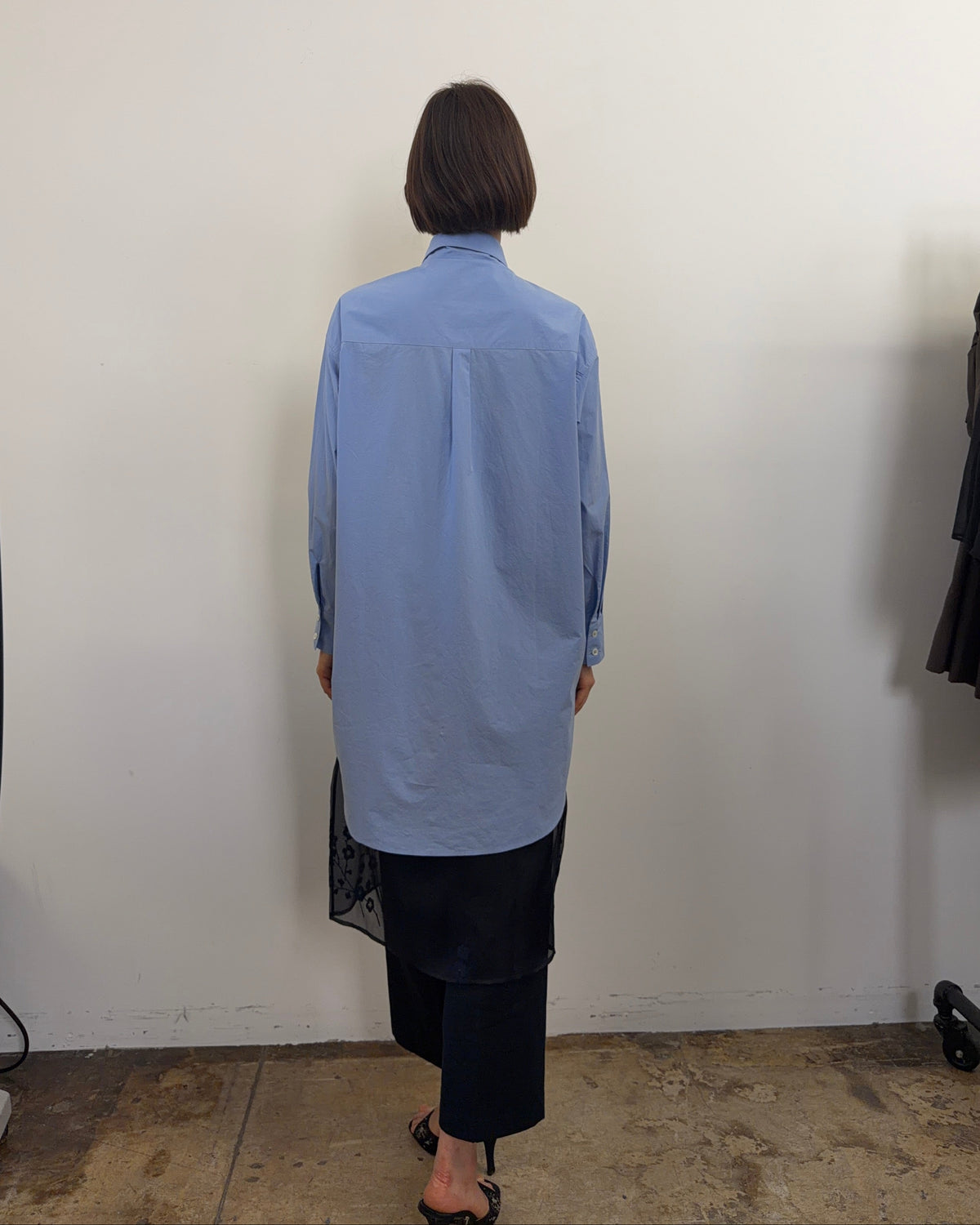 True ARTIST SHIRT WITH TIE in French Blue